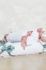 Cojines antivuelco blanco liso lazo Roque