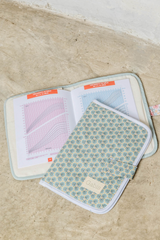 Portadocumentos geométrico azul