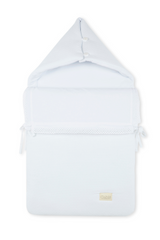 Saco capazo piqué blanco con guata extraíble