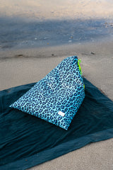 Puff playa animal print impermeable
