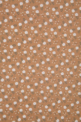 delantal-de-lactancia-de-la-marca-Gabis