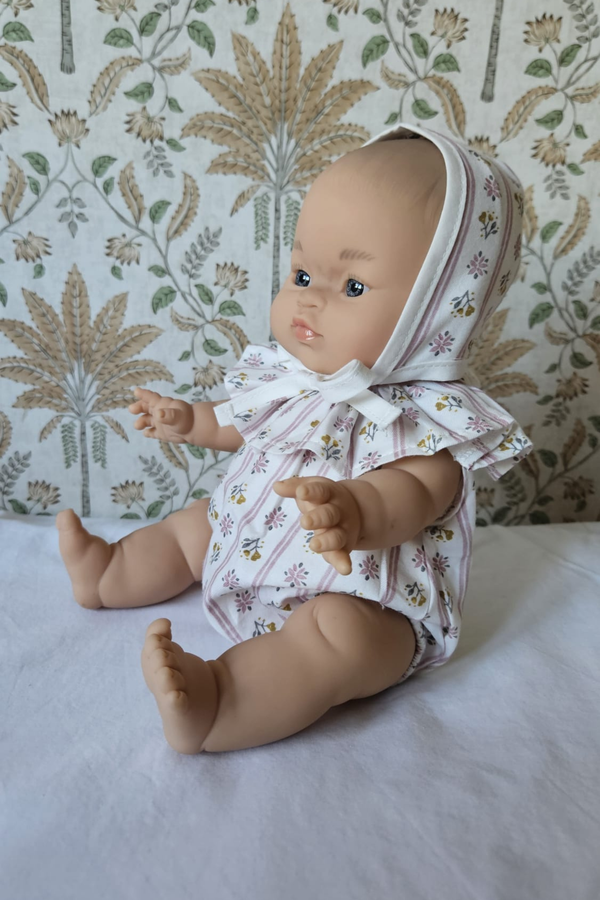 Muñeca Olivia estampado Micaela