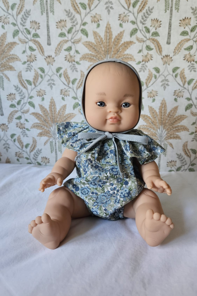Muñeca Olivia estampado Roque