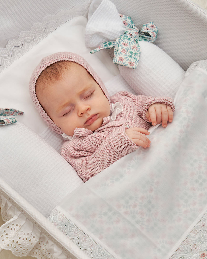 Cómo deben ser las sábanas minicuna del bebé? - Blog Alananitanana
